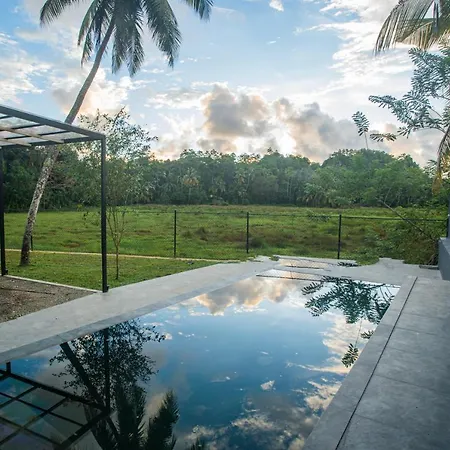 Greencliff Mirissa Exterior photo