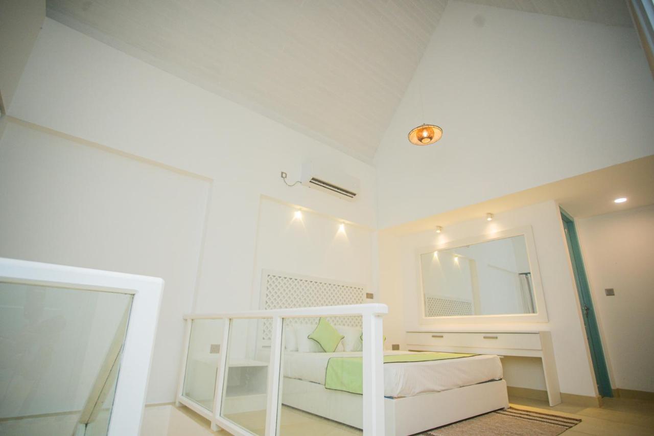Greencliff * Mirissa
