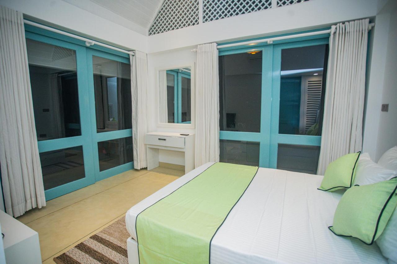 Greencliff * Mirissa